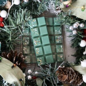 ROCKIN AROUND THE CHRISTMAS TREE